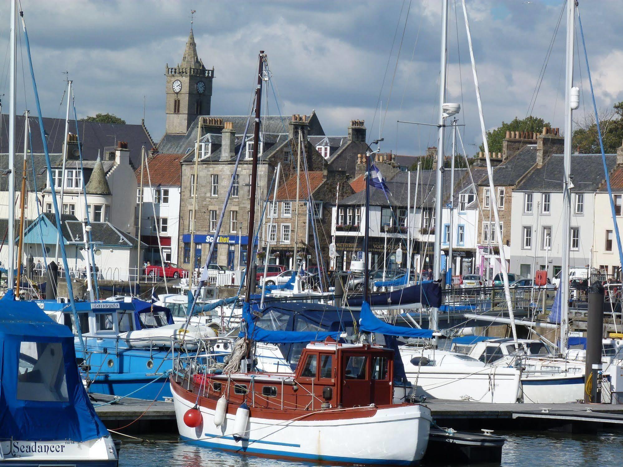The Waterfront Hotel Anstruther Exterior photo